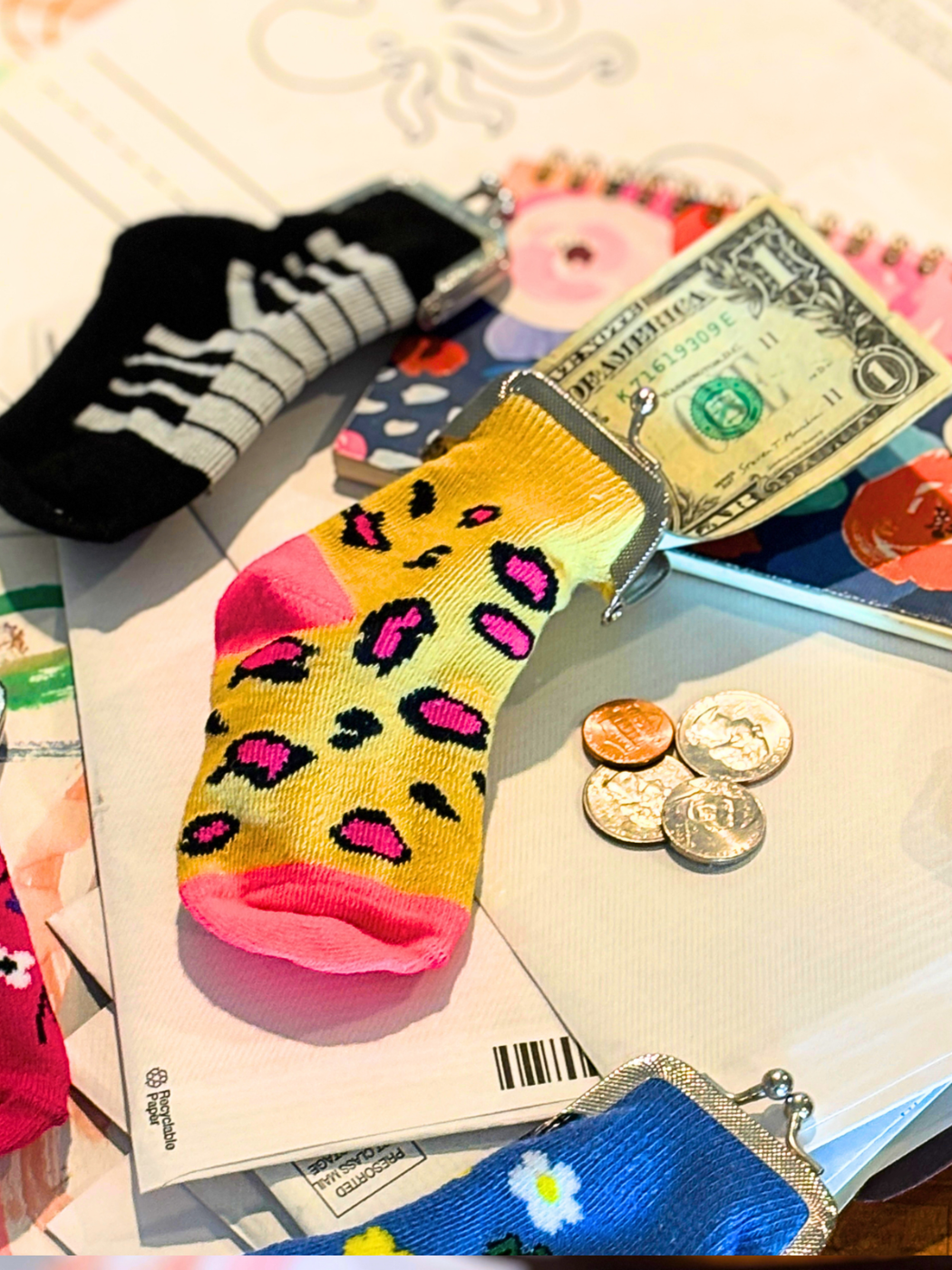 Leaf Sock Coin Purse (12pk)